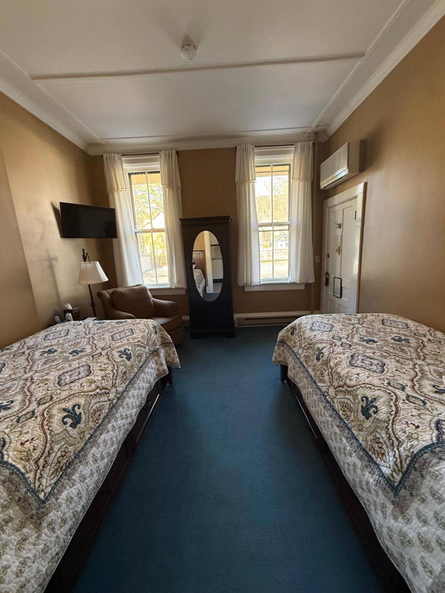 The Inn At Cooperstown Bagian luar foto